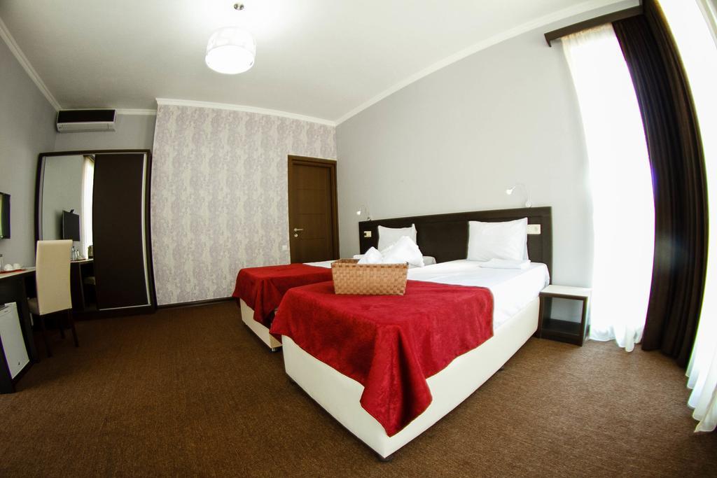 The One Boutique Hotel Tbilisi Exterior foto